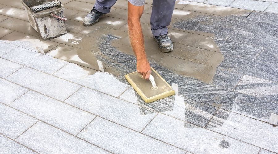 Professional Flat Roofing Installation in Bernie, MO